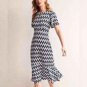 Boden Felicity Midi Tea Dress Jersey Fit And Flare Short Sleeve Blue White